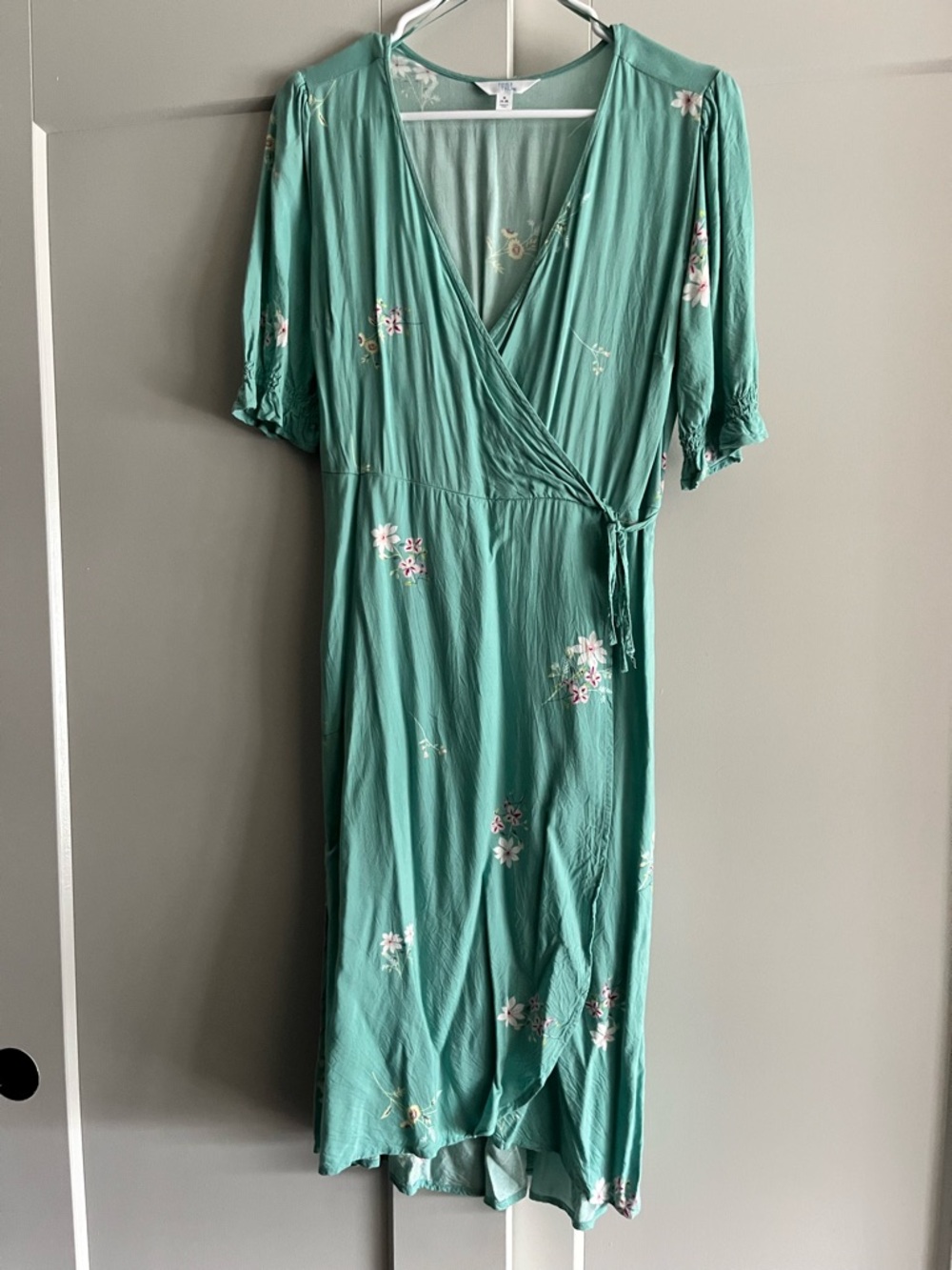 Time and Tru Green Floral Wrap Midi Dress